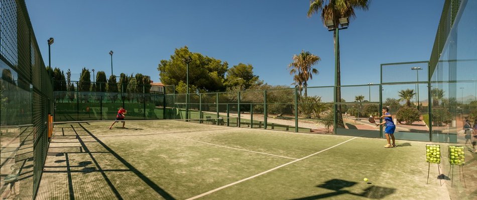 Escuela Tenis/Padel Parc de Vacances Magic Robin Hood Alfas del Pi Escuela Tenis/Padel Parc de Vacances Magic Robin Hood Alfas del Pi