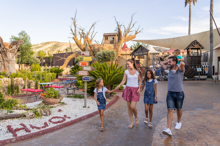 parc de vacances magic robin hood alfas del pi parc de vacances magic robin hood alfas del pi