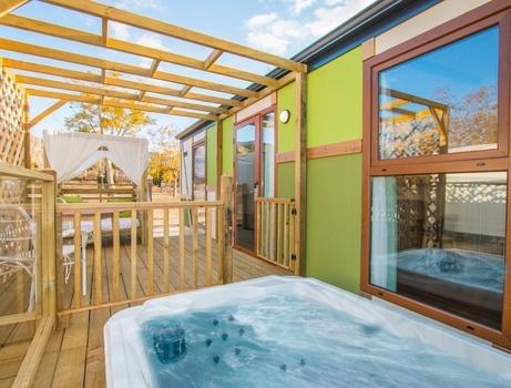 Chalet 'Lion Heart' Premium Parc de Vacances Magic Robin Hood Alfas del Pi Chalet 'Lion Heart' Premium Parc de Vacances Magic Robin Hood Alfas del Pi