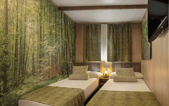CHALET 'NEW SHERWOOD' 3 CHAMBRES JACUZI PREMIUM Parc de Vacances Magic Robin Hood Alfas del Pi CHALET 'NEW SHERWOOD' 3 CHAMBRES JACUZI PREMIUM Parc de Vacances Magic Robin Hood Alfas del Pi