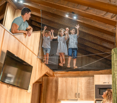 NOUVELLE CABANE DE TANIÈRE DE ROBIN PREMIUM Parc de Vacances Magic Robin Hood Alfas del Pi NOUVELLE CABANE DE TANIÈRE DE ROBIN PREMIUM Parc de Vacances Magic Robin Hood Alfas del Pi